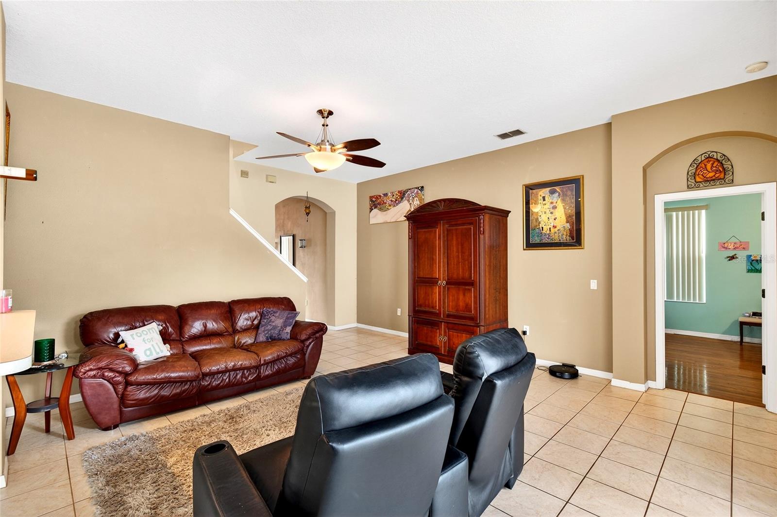 VALENCIA GARDENS PH 03 - Residential