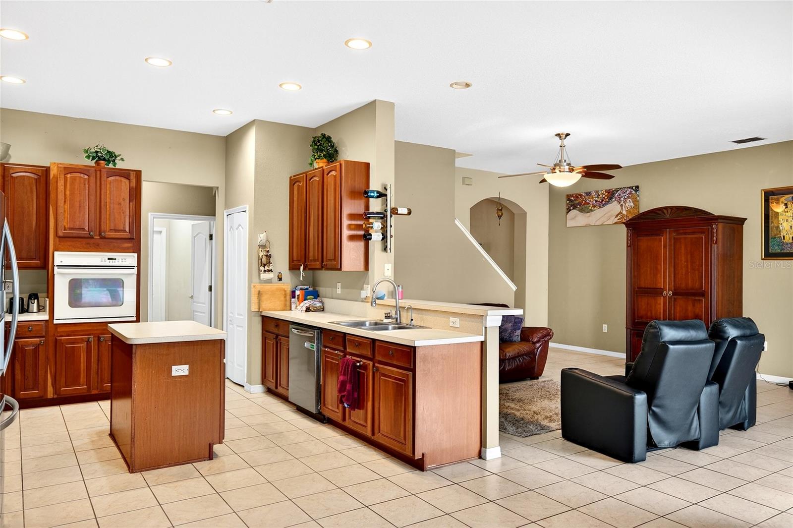 VALENCIA GARDENS PH 03 - Residential