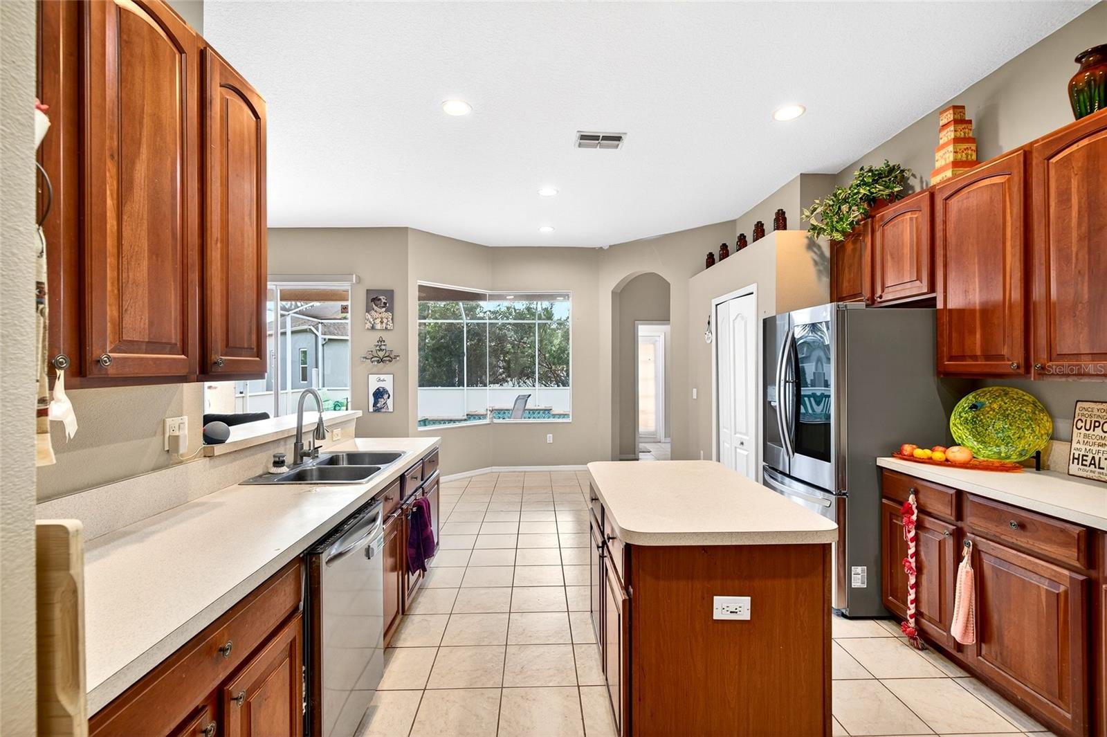 VALENCIA GARDENS PH 03 - Residential