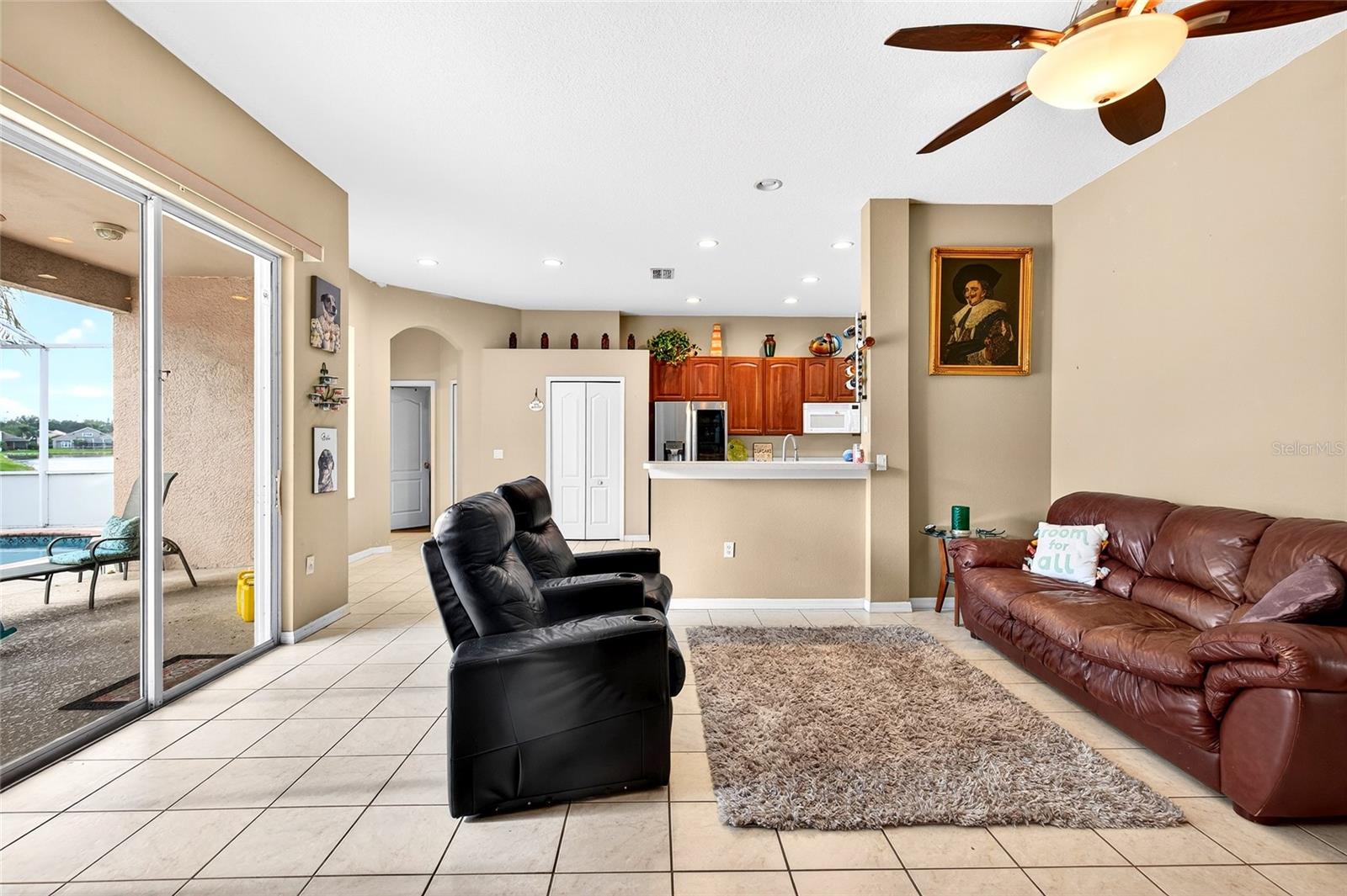 VALENCIA GARDENS PH 03 - Residential