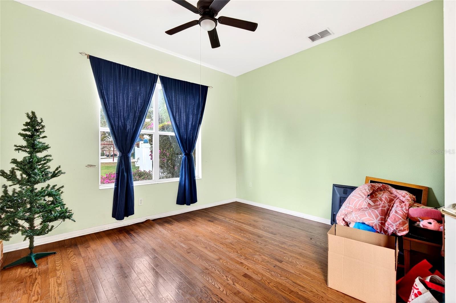 VALENCIA GARDENS PH 03 - Residential