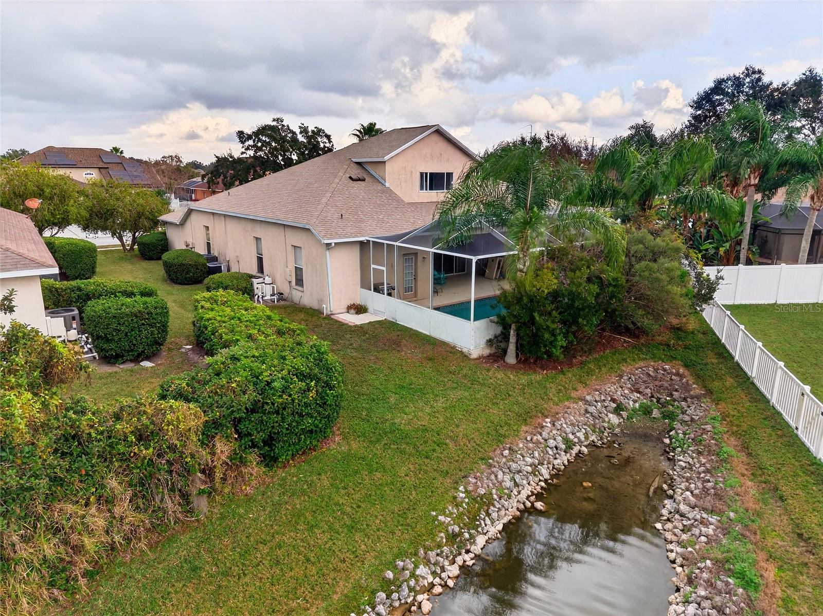 VALENCIA GARDENS PH 03 - Residential