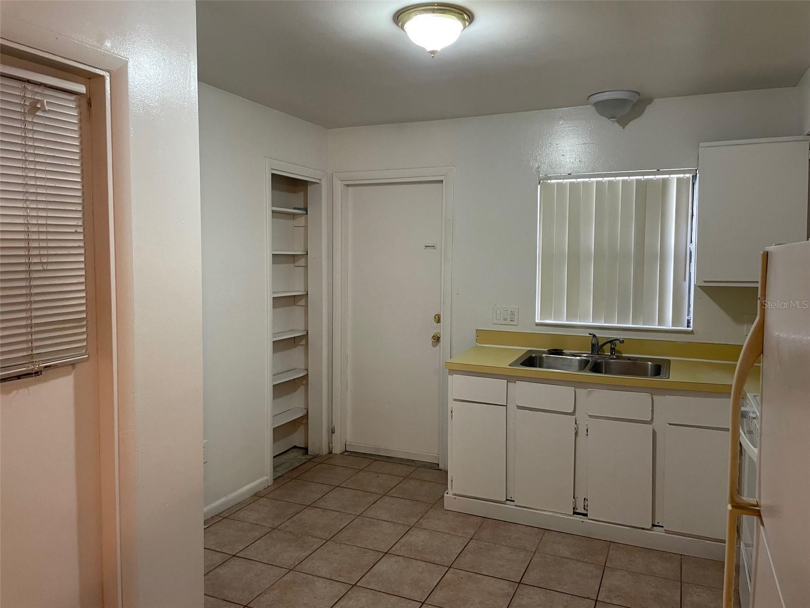 FAIRVILLA PARK - Residential Income