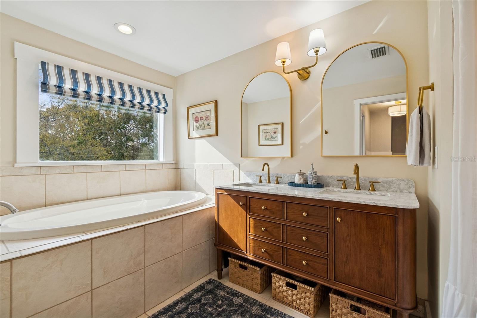 NORTH PARK ANNEX - Residential