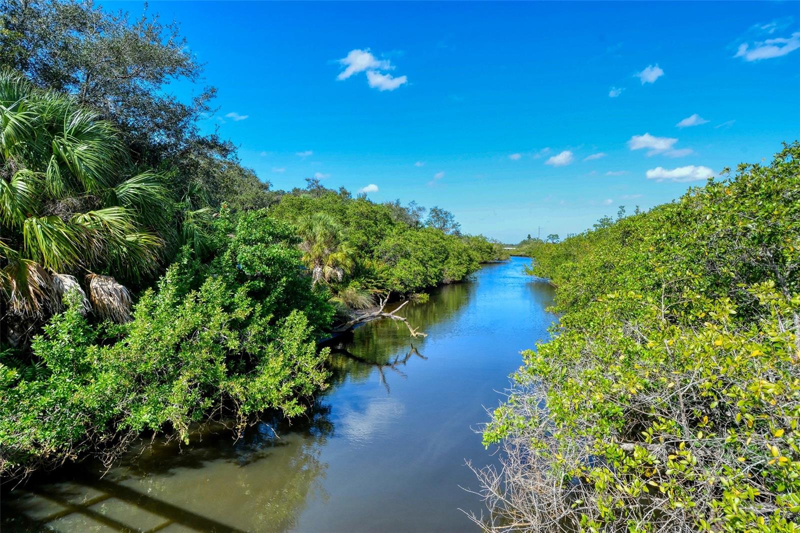 HARBORAGE ON BRADEN RIVER I PH III - Residential Lease