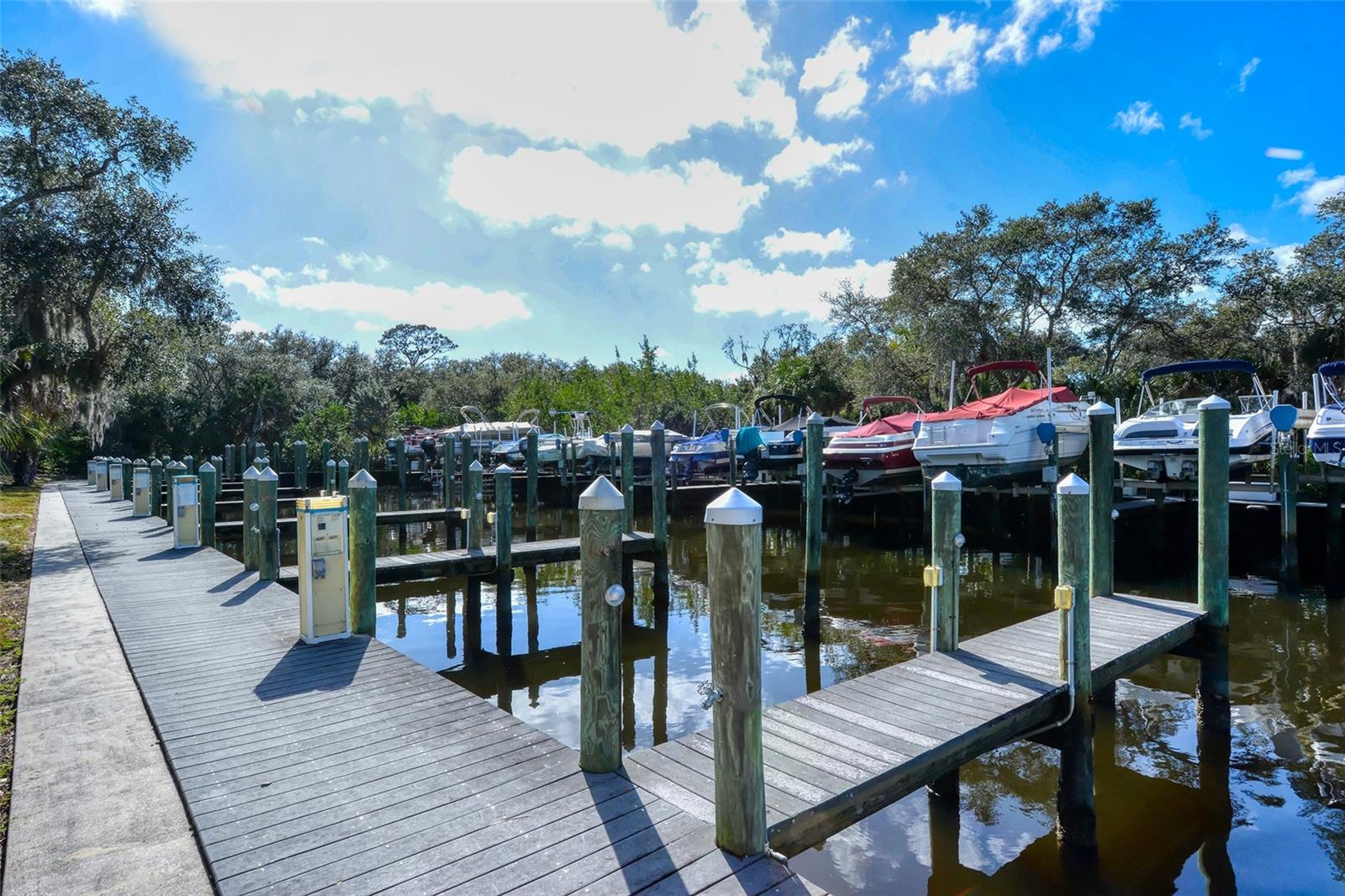 HARBORAGE ON BRADEN RIVER I PH III - Residential Lease
