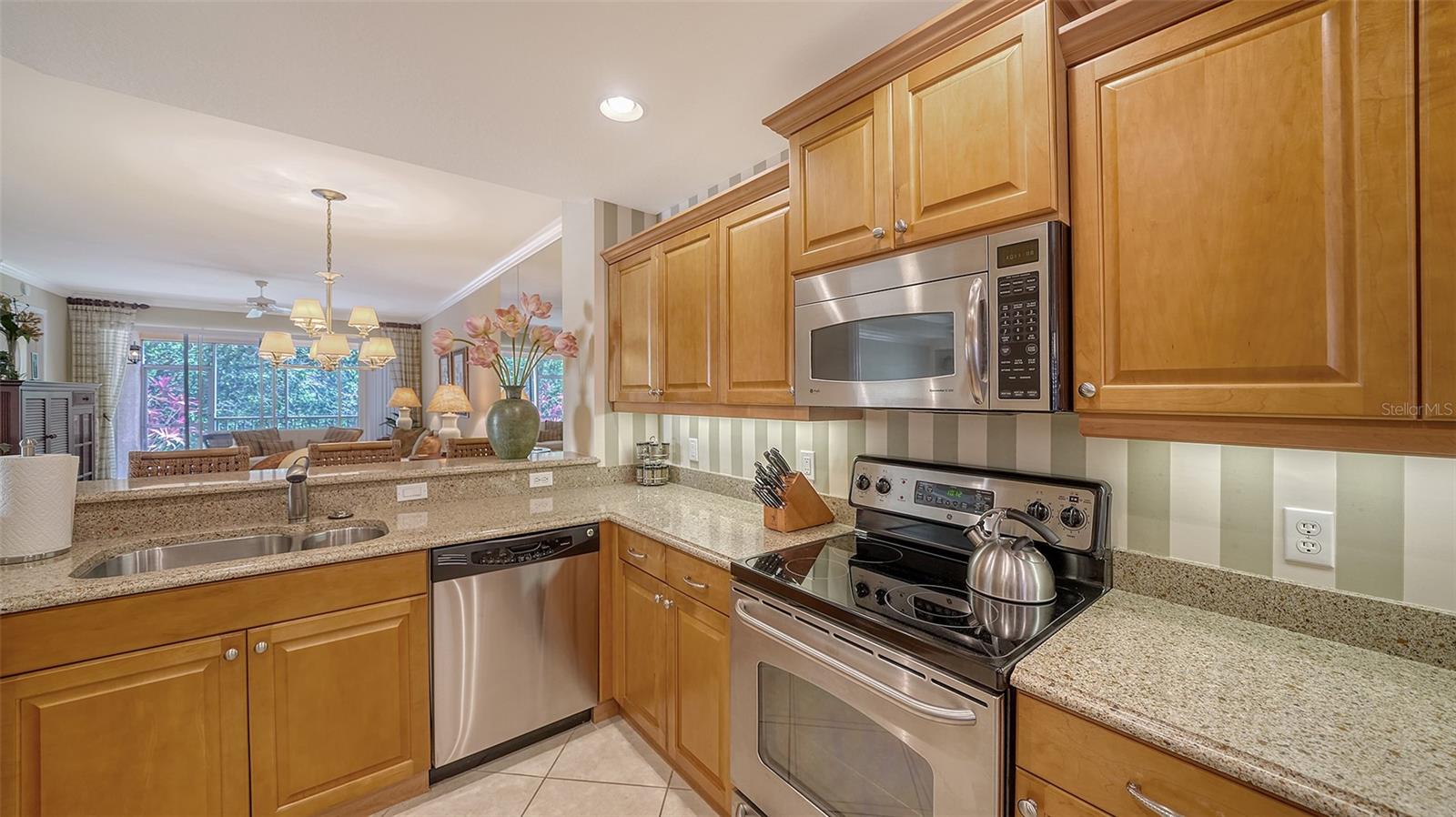 HARBORAGE ON BRADEN RIVER I PH III - Residential Lease