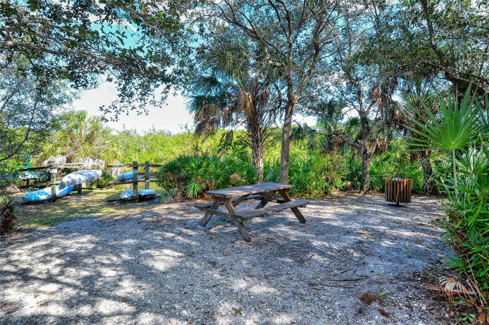 HARBORAGE ON BRADEN RIVER I PH III - Residential Lease