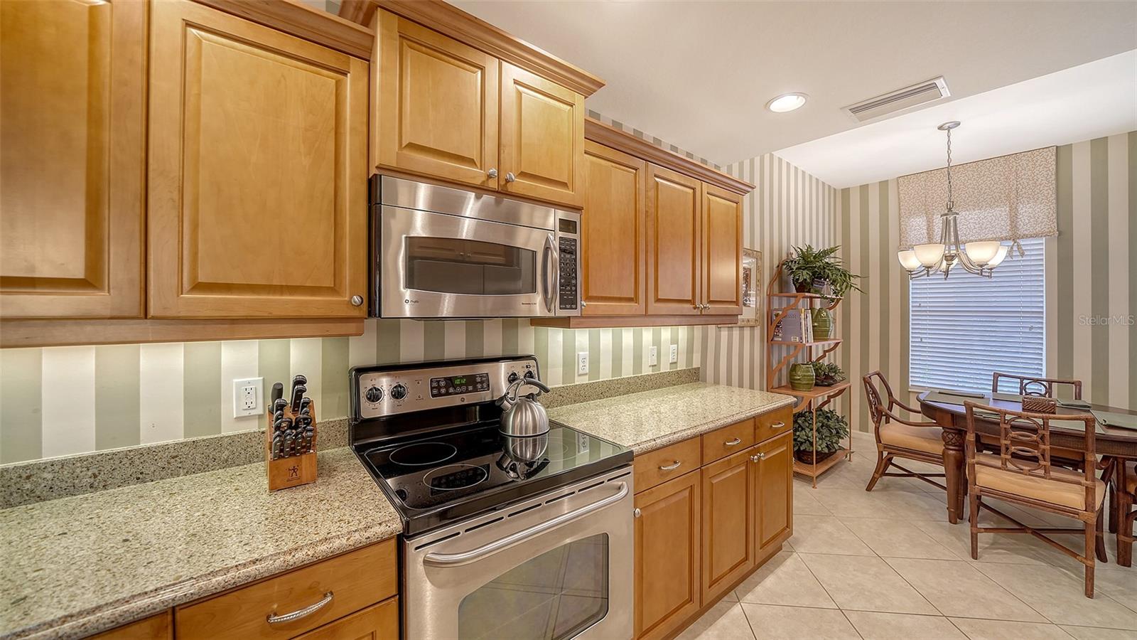 HARBORAGE ON BRADEN RIVER I PH III - Residential Lease