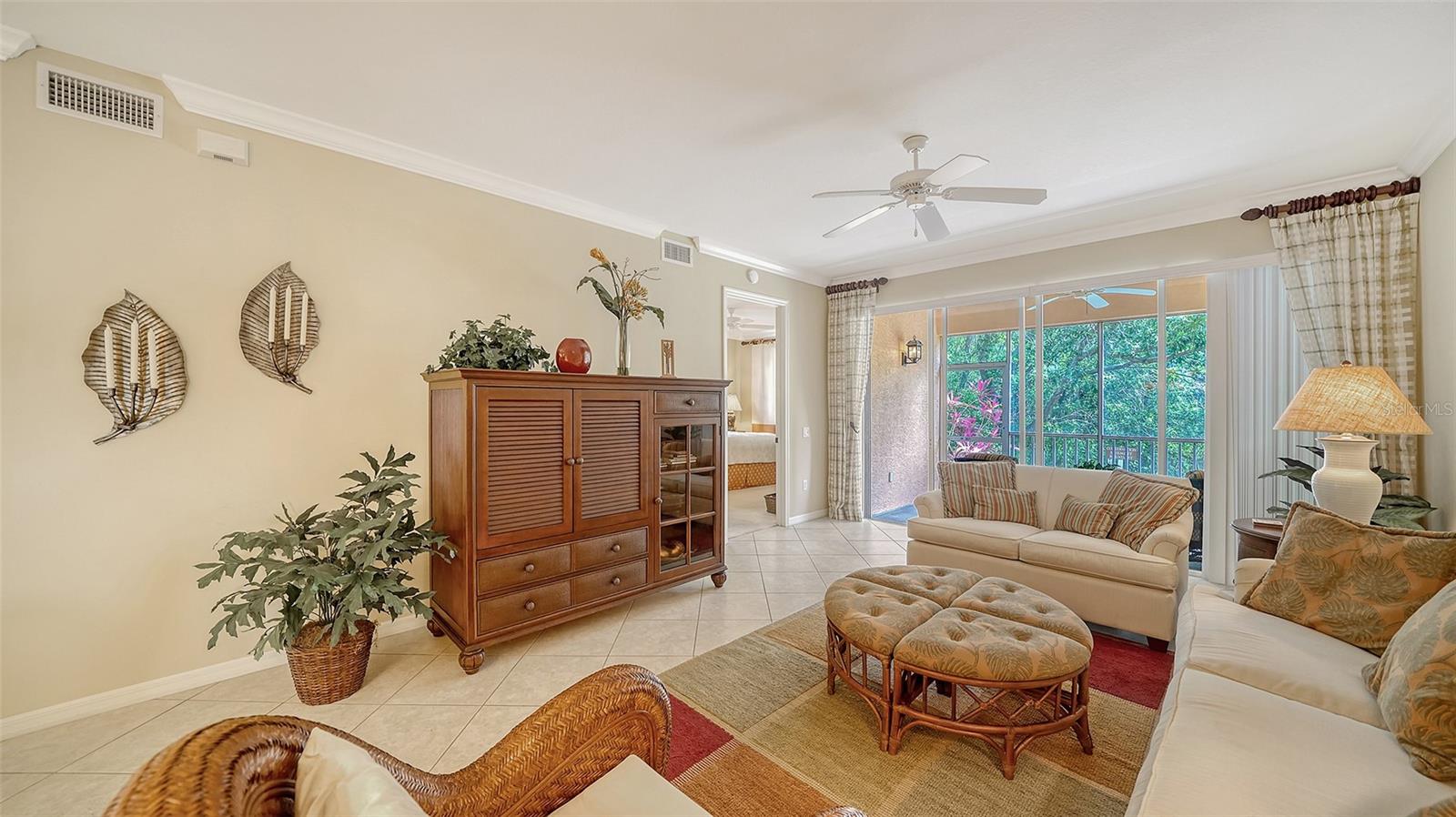 HARBORAGE ON BRADEN RIVER I PH III - Residential Lease