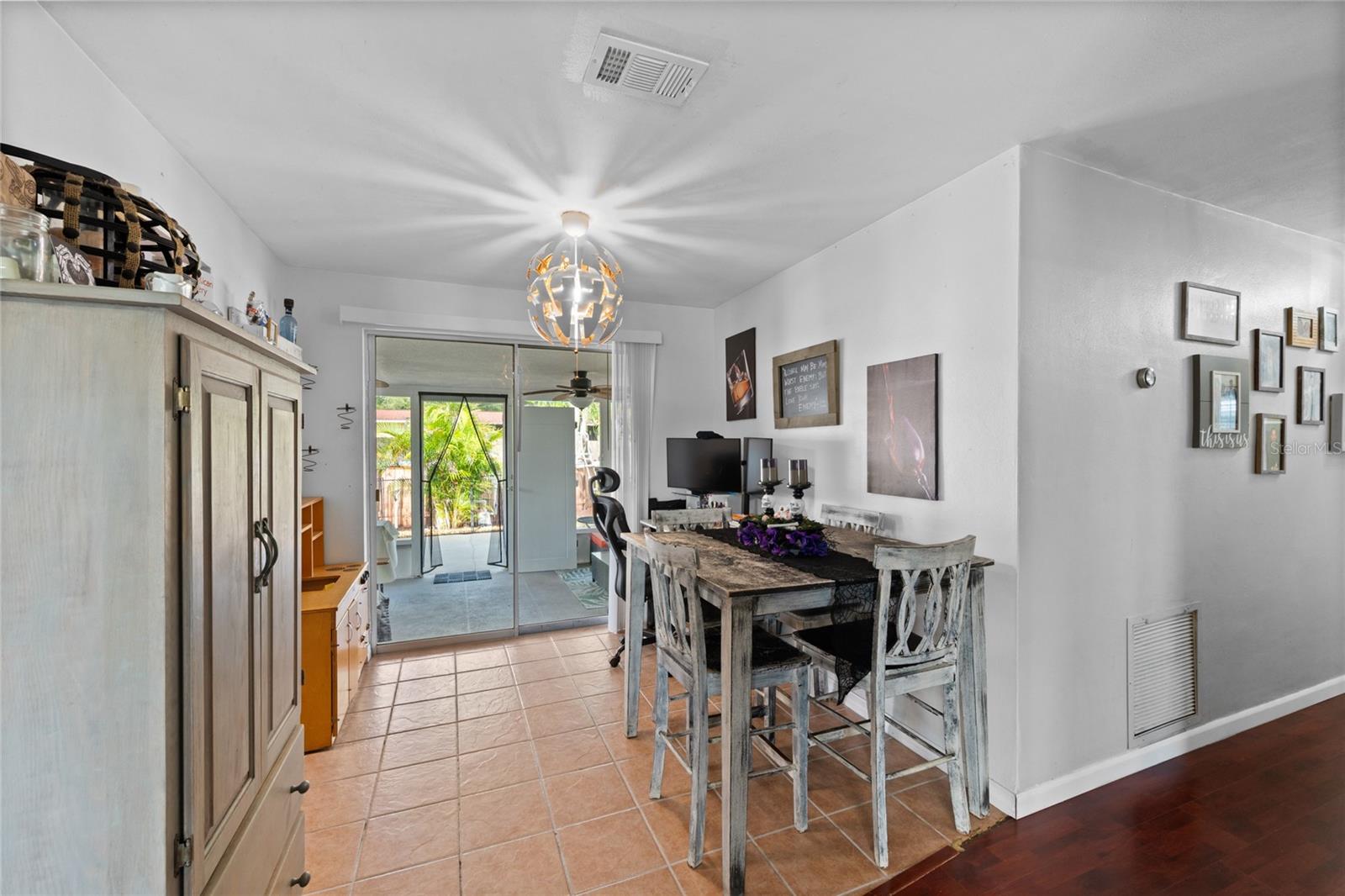 NORTH ORLANDO 1ST ADD - Residential