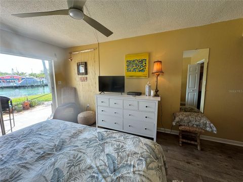 Condominium in TREASURE ISLAND FL 12000 CAPRI CIRCLE 24.jpg