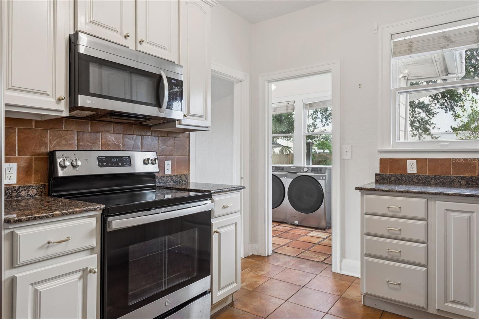 BENJAMINS 5TH ADD - Residential