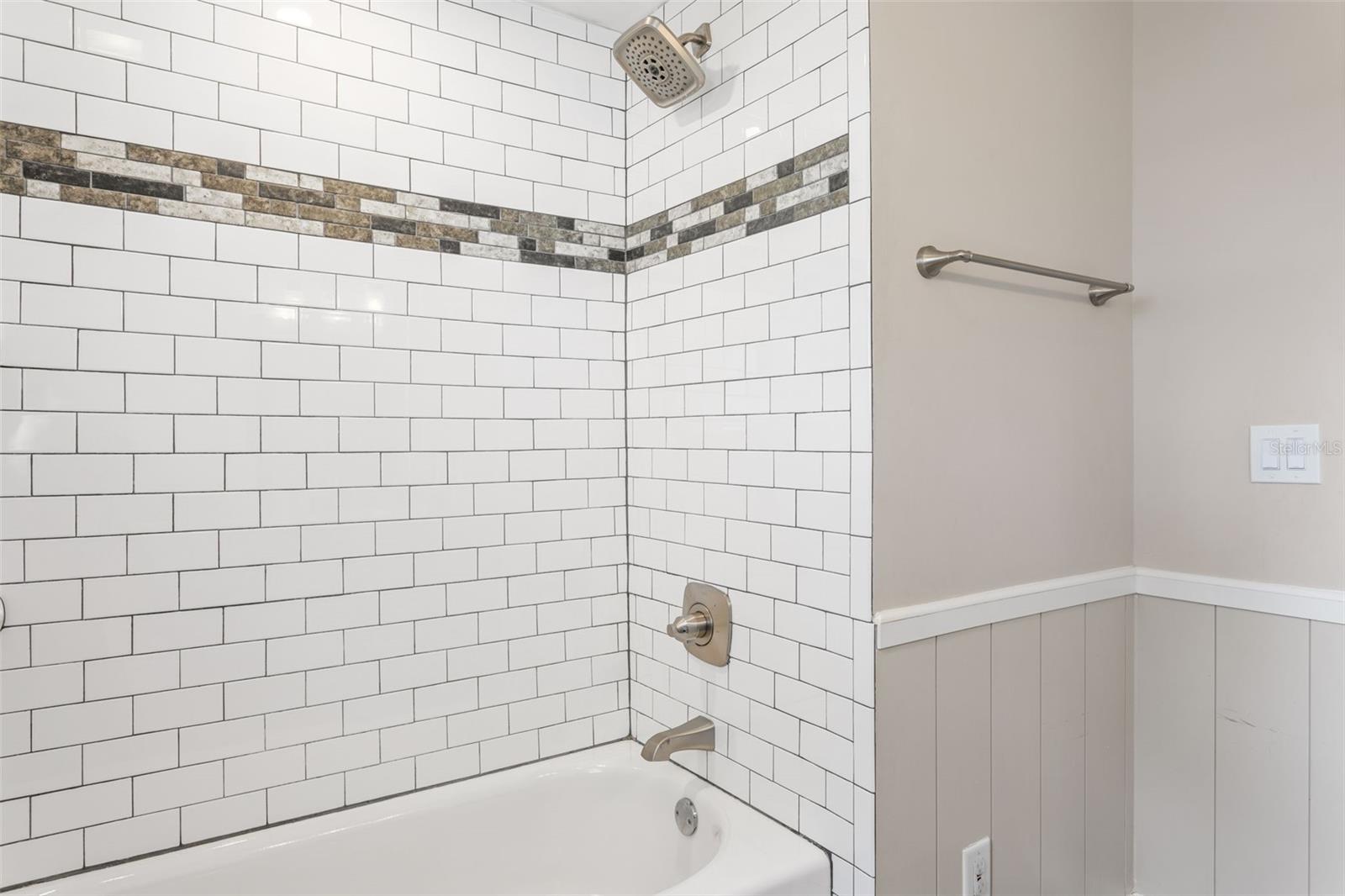 BENJAMINS 5TH ADD - Residential