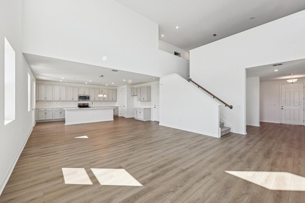 TRAILSIDE - Residential