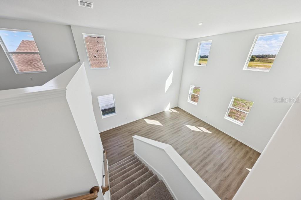 TRAILSIDE - Residential