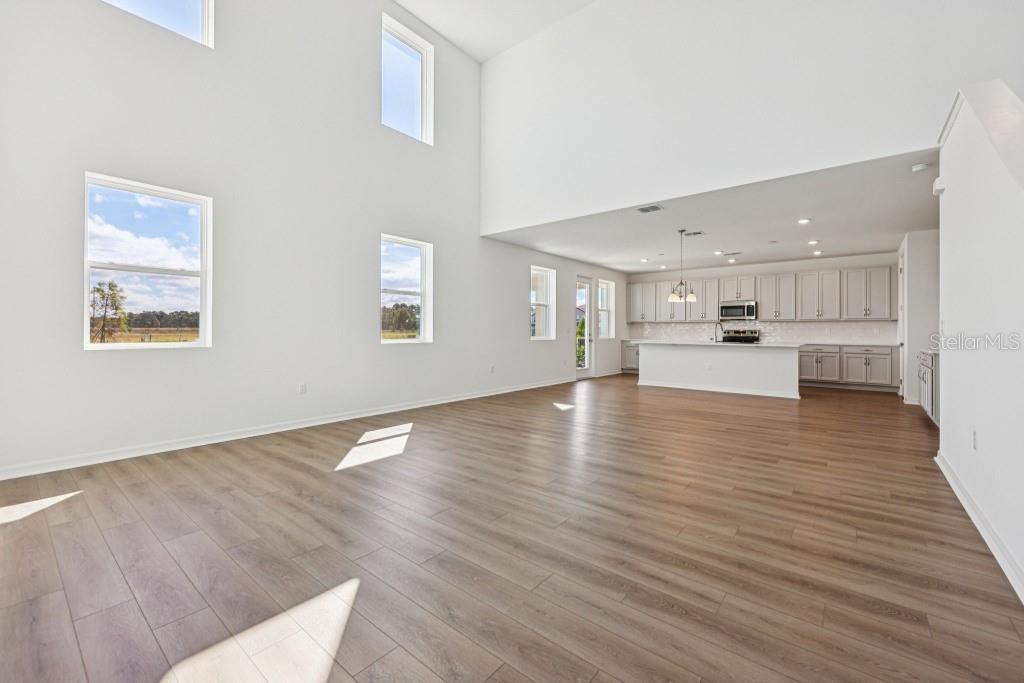 TRAILSIDE - Residential