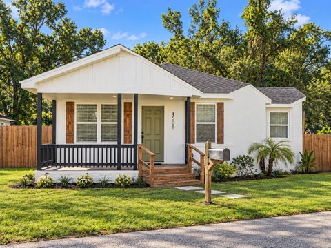Photo of 4501 E 14th Avenue, Tampa, FL 33605 (MLS # TB8558434)