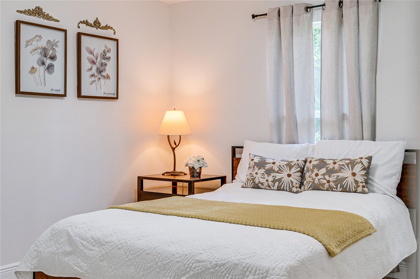 GULF SIDE ACRES - Residential