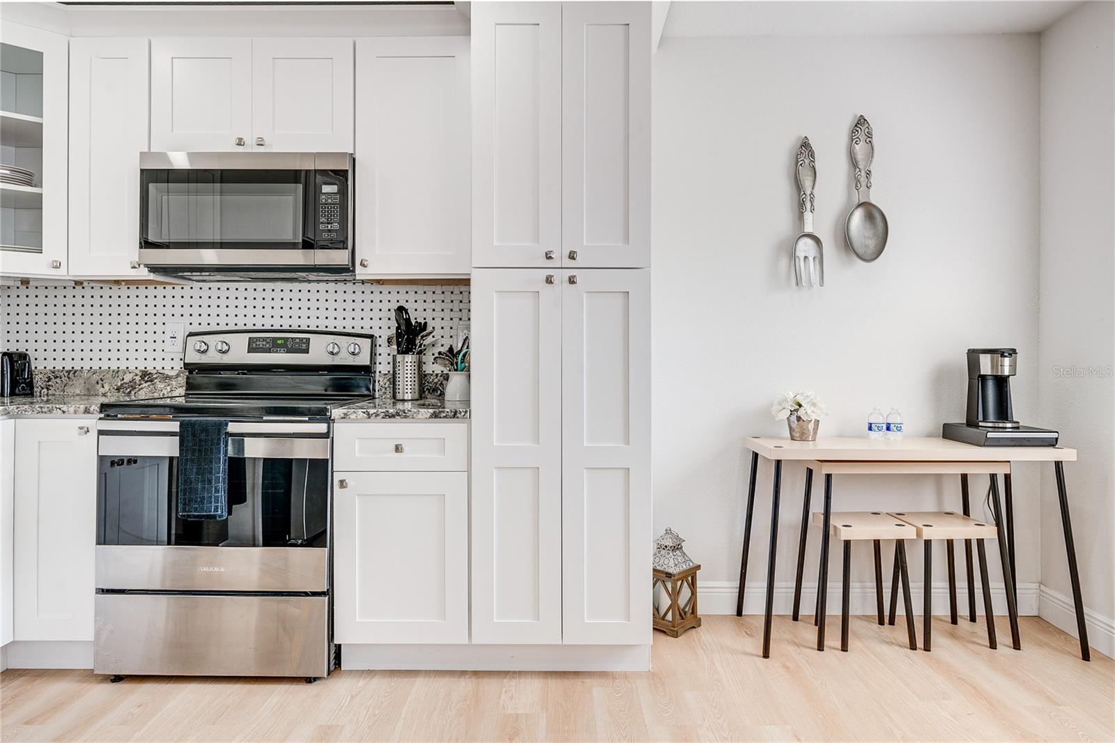 GULF SIDE ACRES - Residential