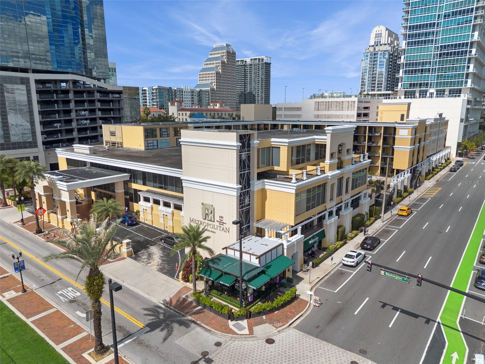 METROPOLITAN/LK EOLA - Residential