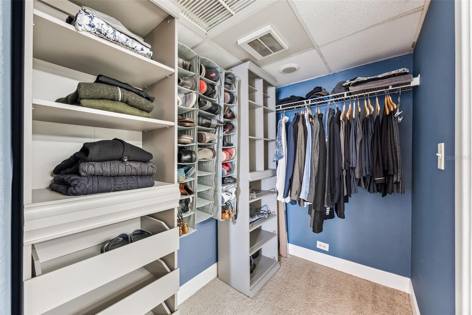 METROPOLITAN/LK EOLA - Residential