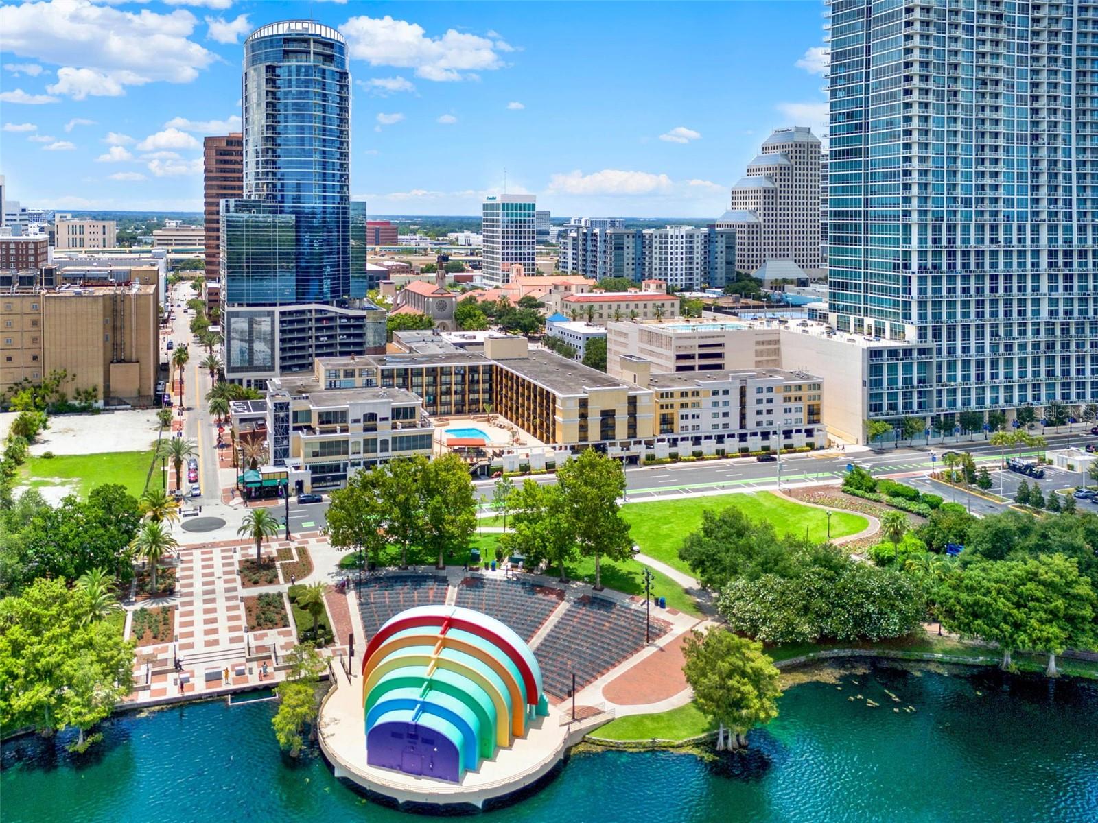 METROPOLITAN/LK EOLA - Residential