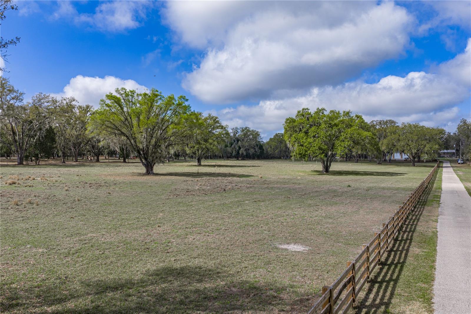 ACREAGE - Residential