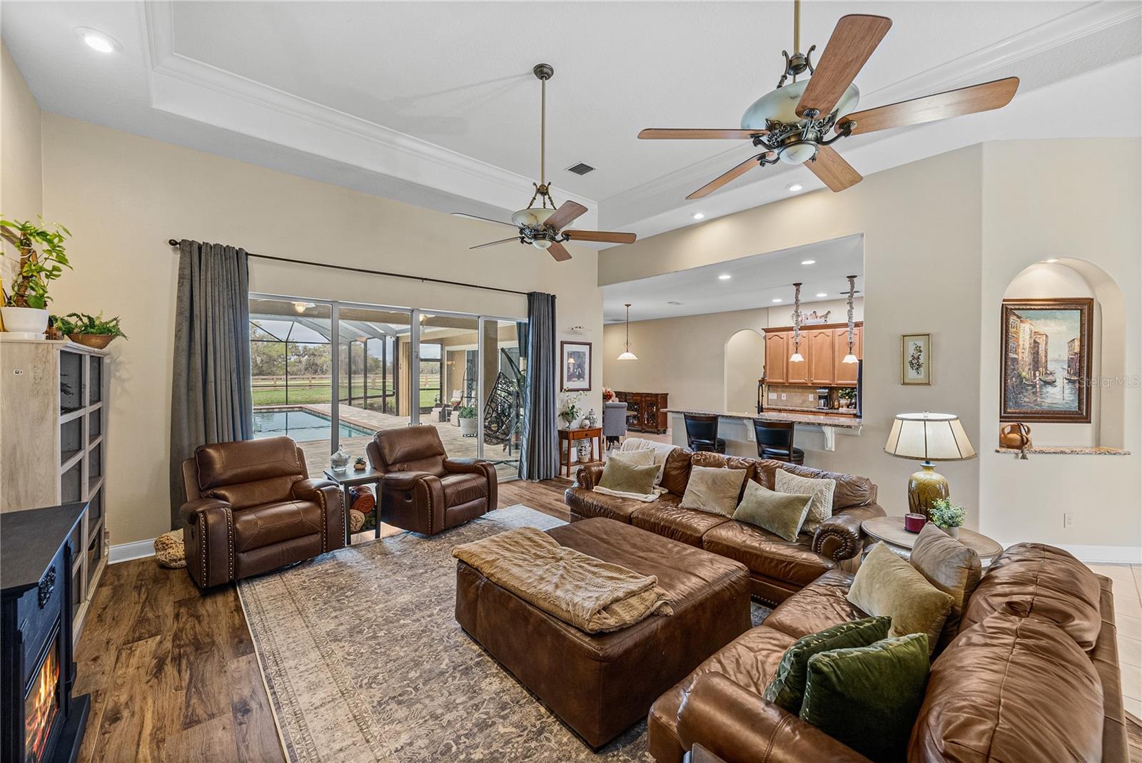 ACREAGE - Residential