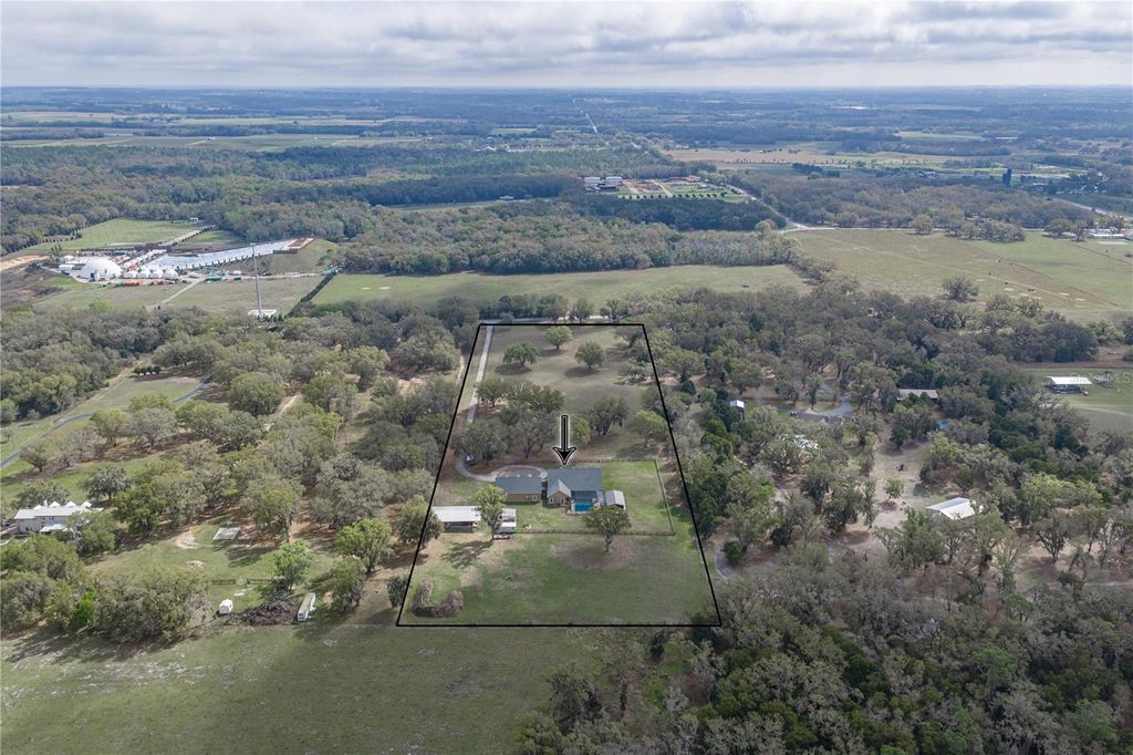 Photo of 15131 Bellamy Brothers Boulevard, Dade City, FL 33525 (MLS # TB8486036)