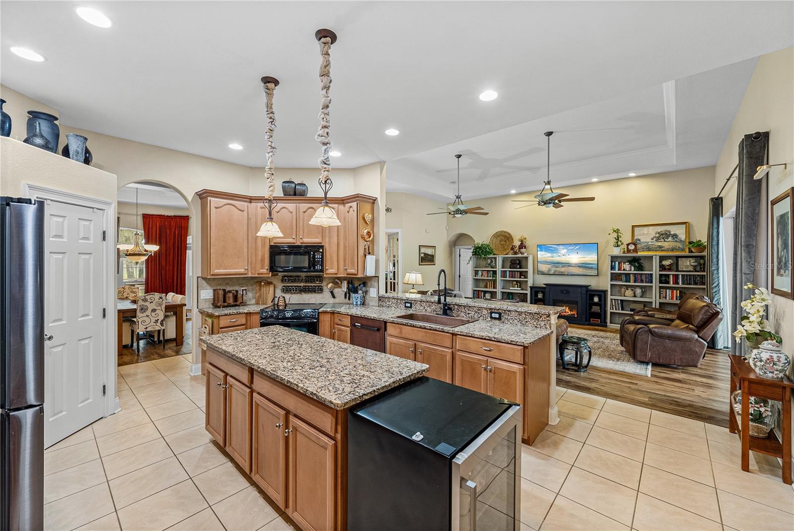 ACREAGE - Residential