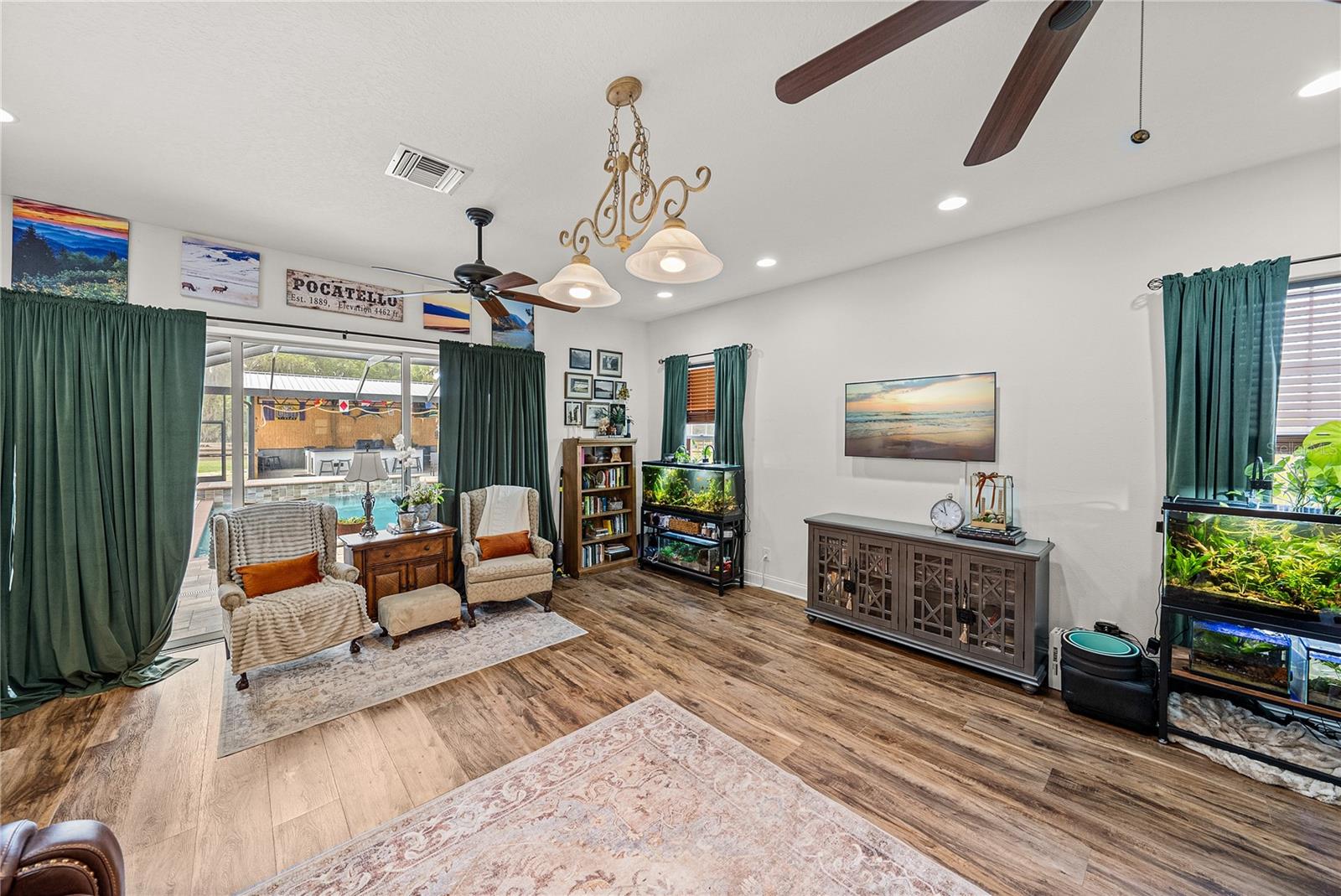 ACREAGE - Residential