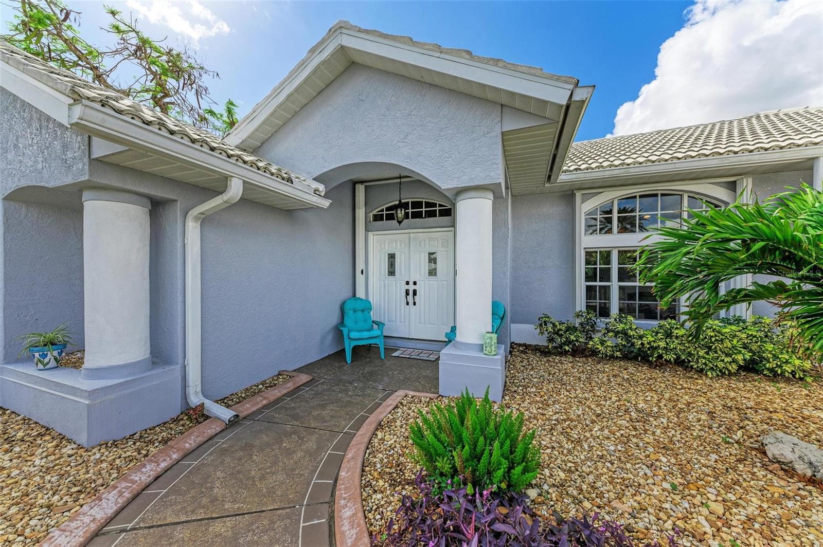 316 ROSELING CIRCLE