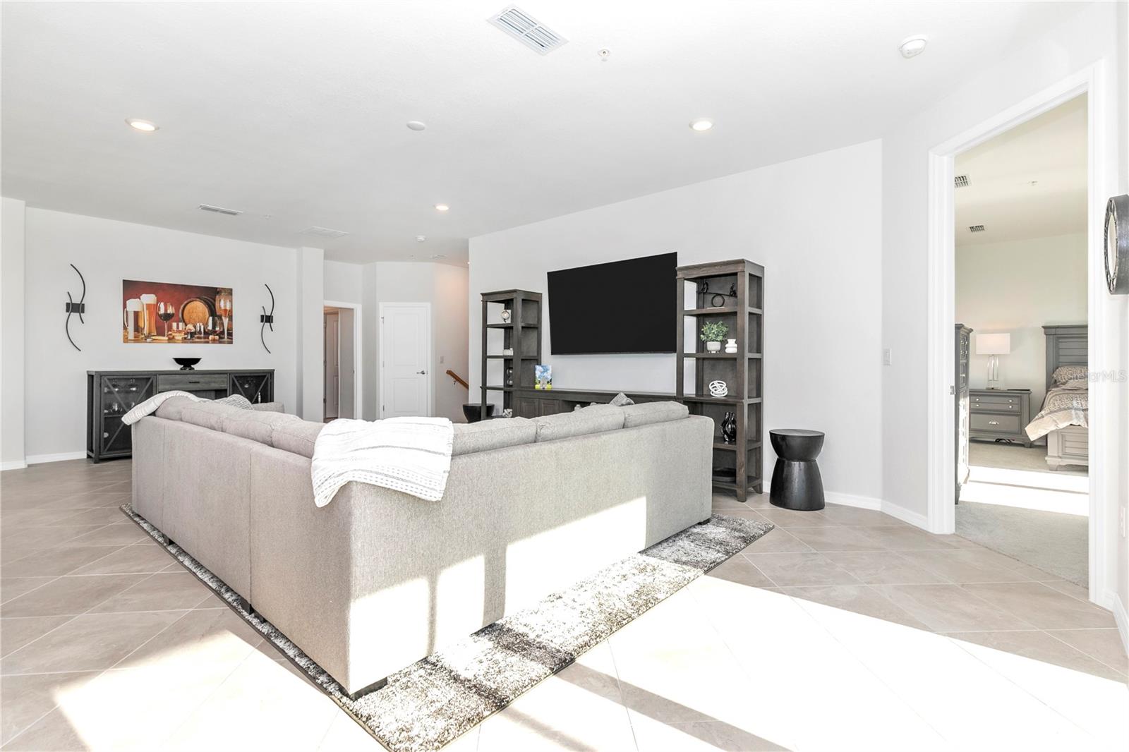 WELLEN PARK GOLF & COUNTRY CLUB - Residential Lease