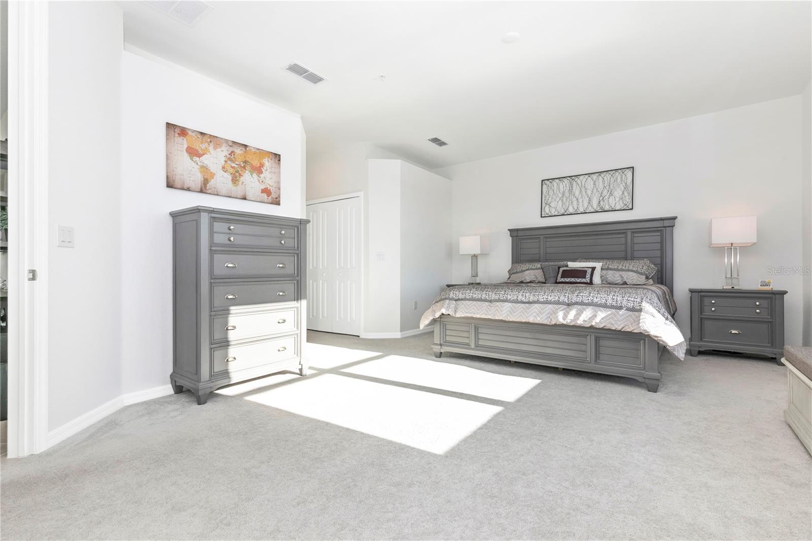 WELLEN PARK GOLF & COUNTRY CLUB - Residential Lease