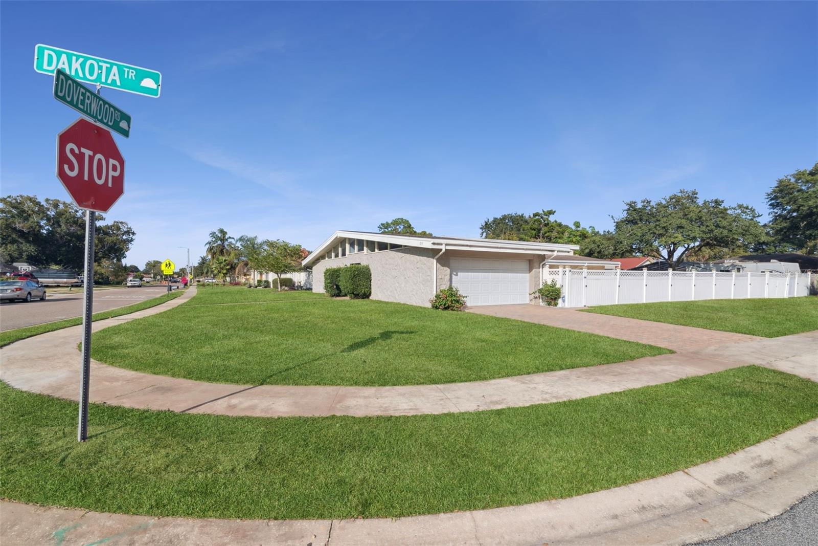 ENGLISH WOODS 1ST ADD - Residential