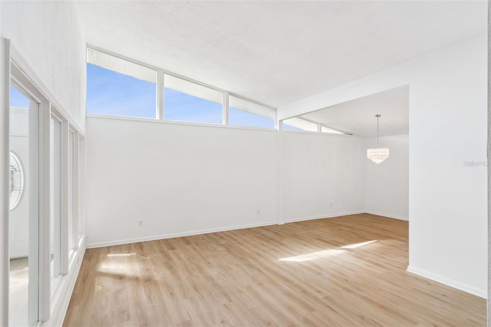 ENGLISH WOODS 1ST ADD - Residential