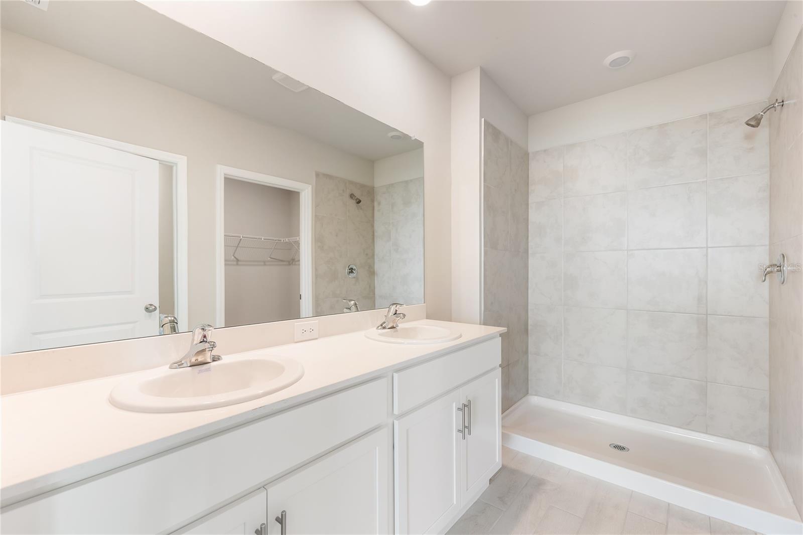 SEA COVE - Residential