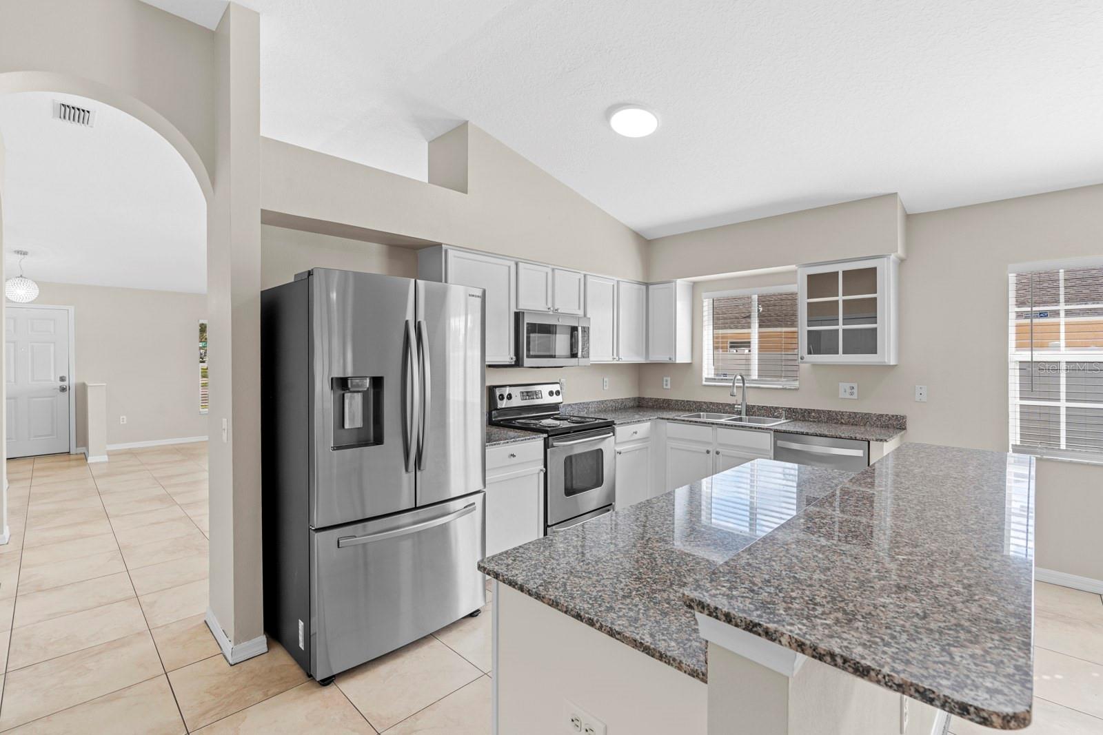 2801 QUEEN ALBERTA DRIVE