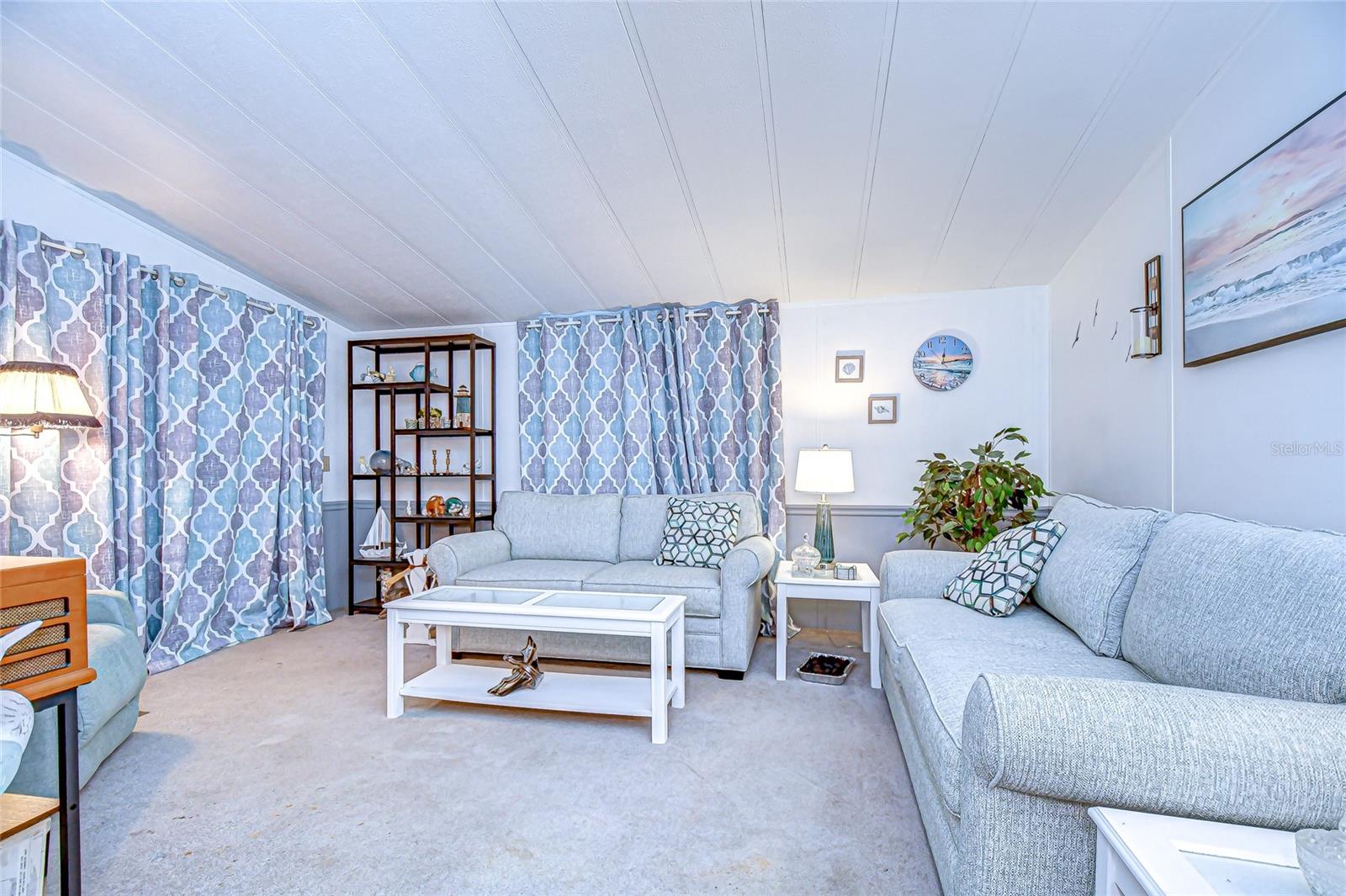 COLONY HILLS COMMUNITY - Residential
