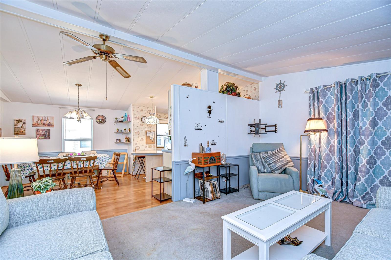 COLONY HILLS COMMUNITY - Residential