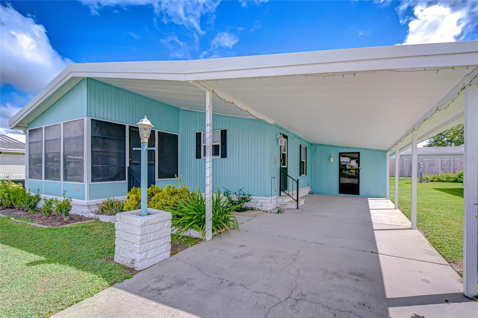 COLONY HILLS COMMUNITY - Residential