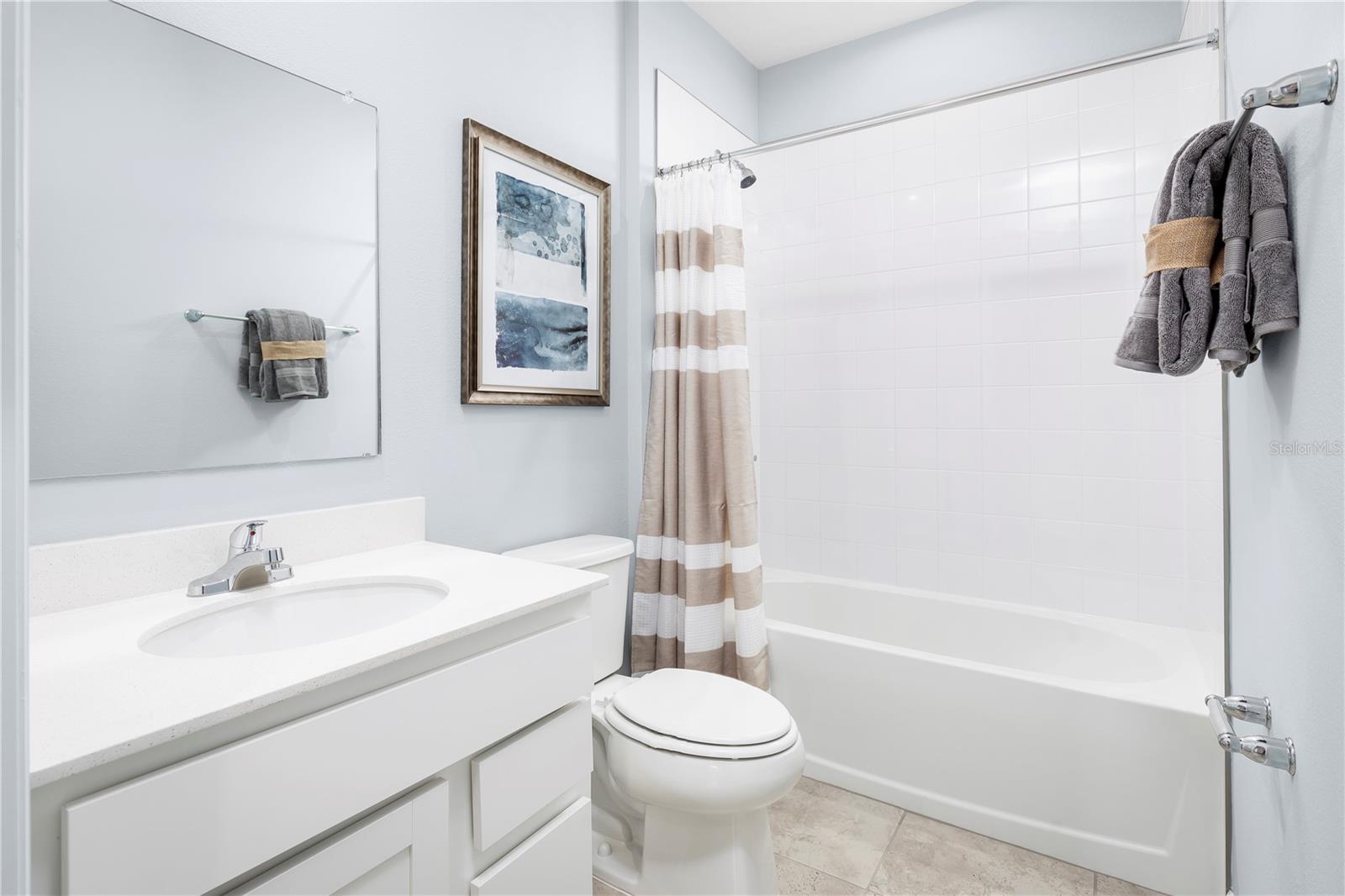 VISTA TRACE - Residential