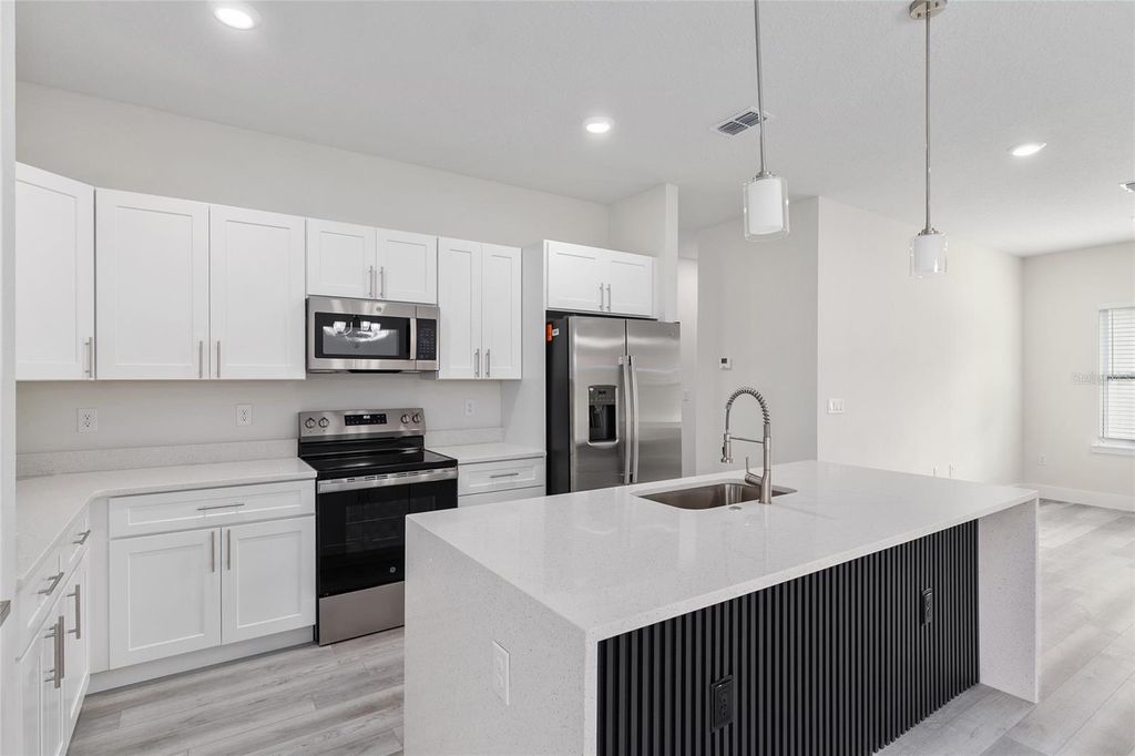 Photo of 13663 SW 42nd Avenue, Ocala, FL 34473 (MLS # O6399604)