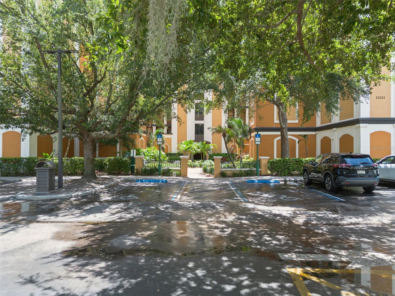 12521 FLORIDAYS RESORT DRIVE 205F