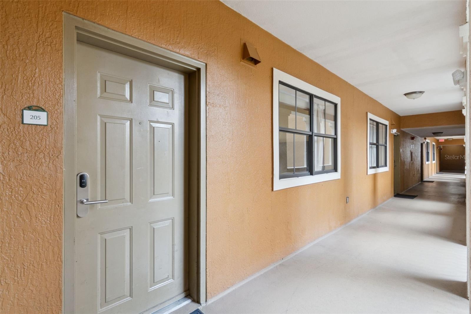 12521 FLORIDAYS RESORT DRIVE 205F