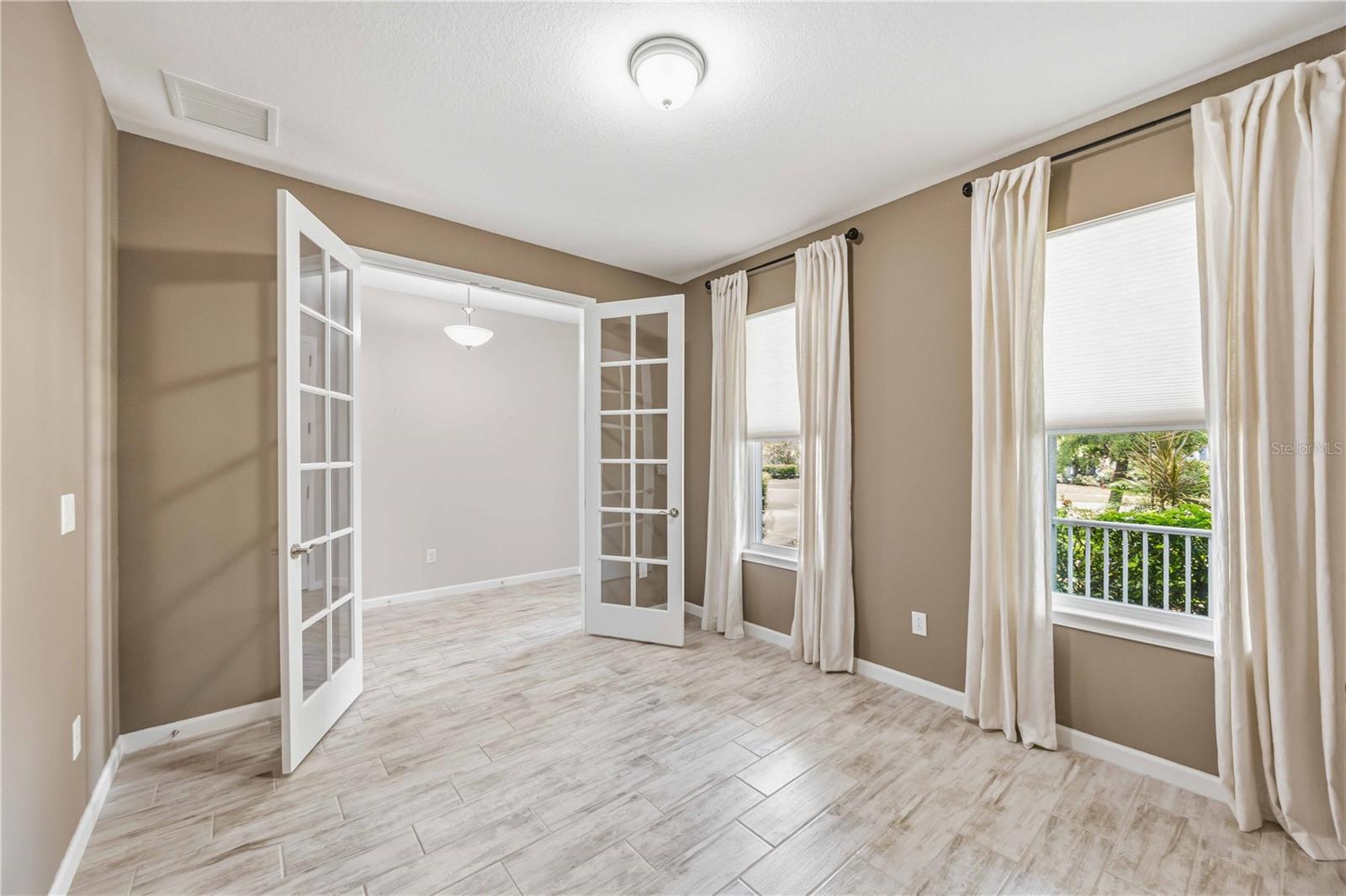 RENAISSANCE - Residential