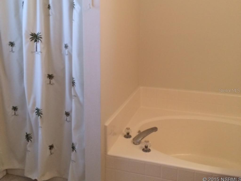 Florida Shores 01 - Residential