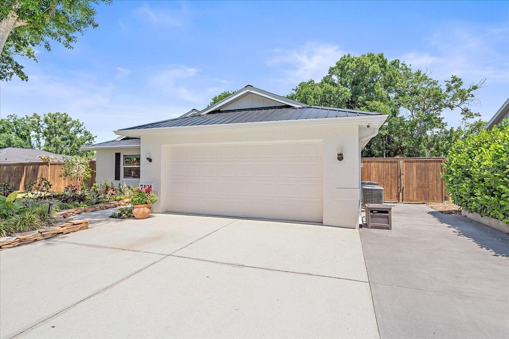 Photo of 7101 Java Drive, Sarasota, FL 34241 (MLS # A4690214)