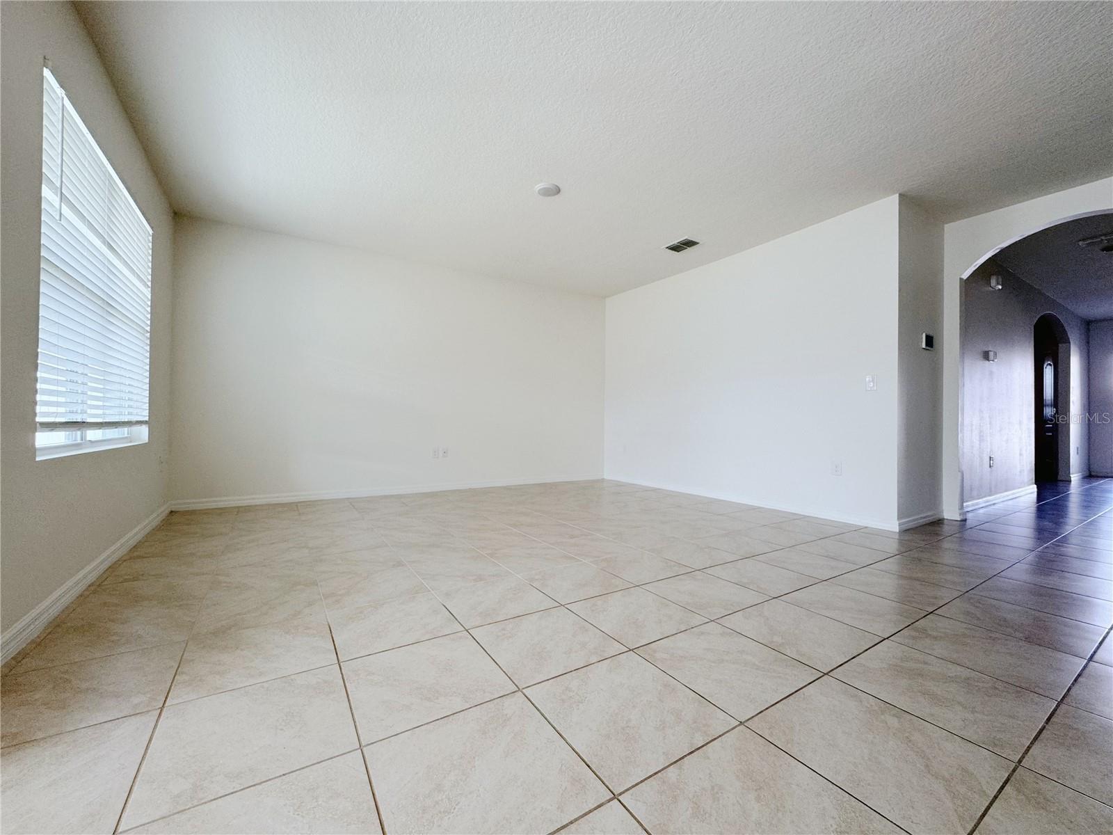 ESTATES OF WESTERLY - Residential Lease